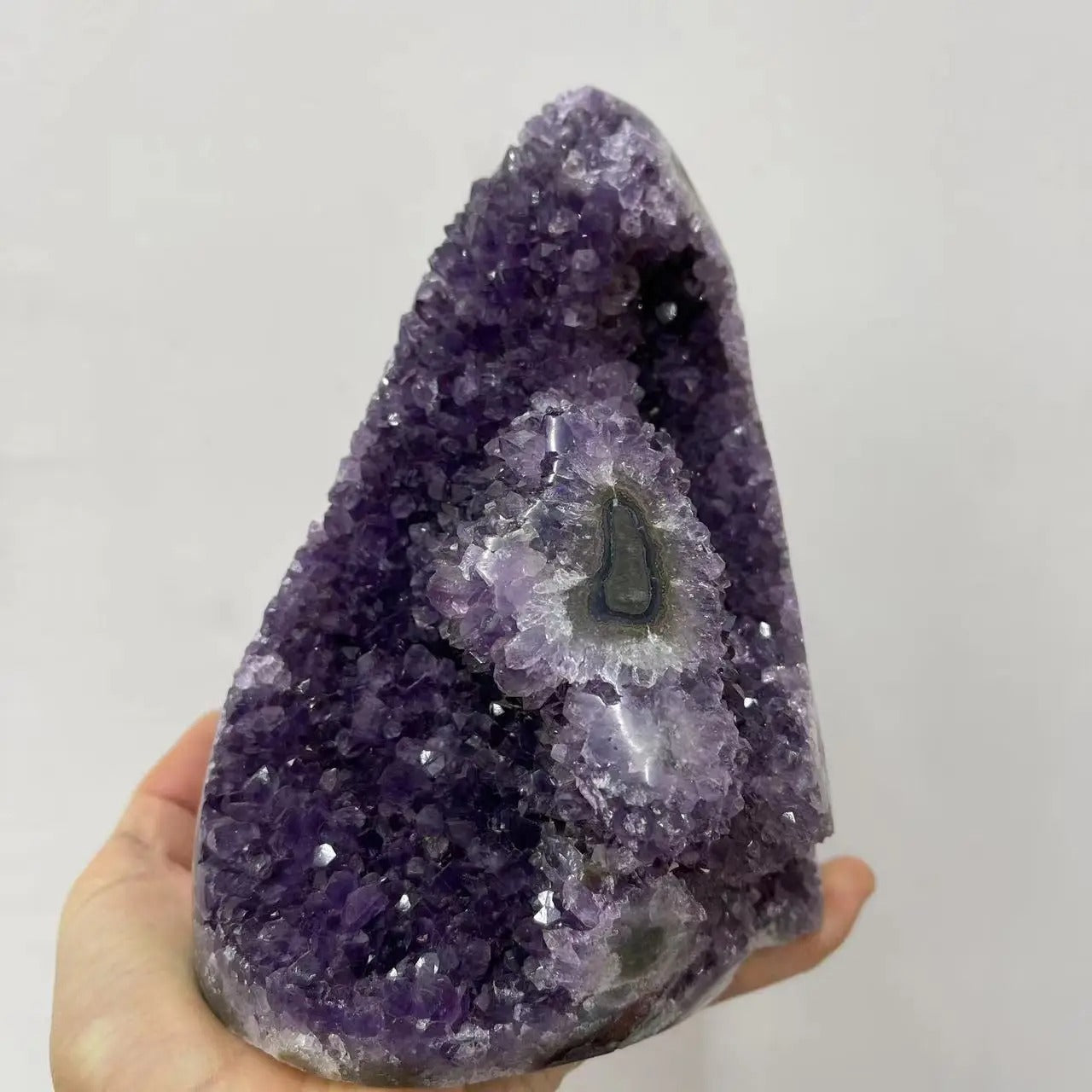 Natural Amethyst Crystal Cluster – Raw Healing Stone for Home Décor & Feng Shui